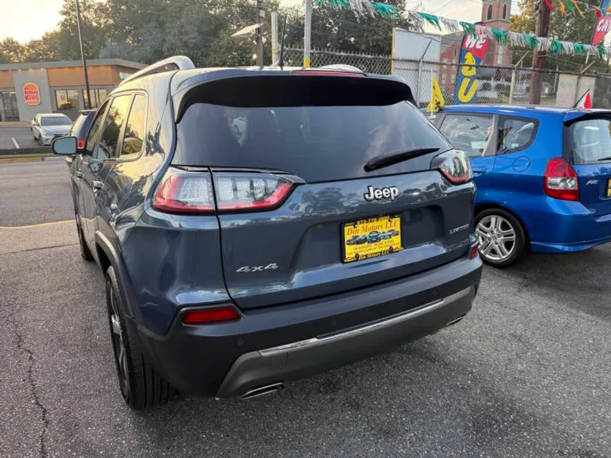 2019 Jeep Cherokee Limited photo 1