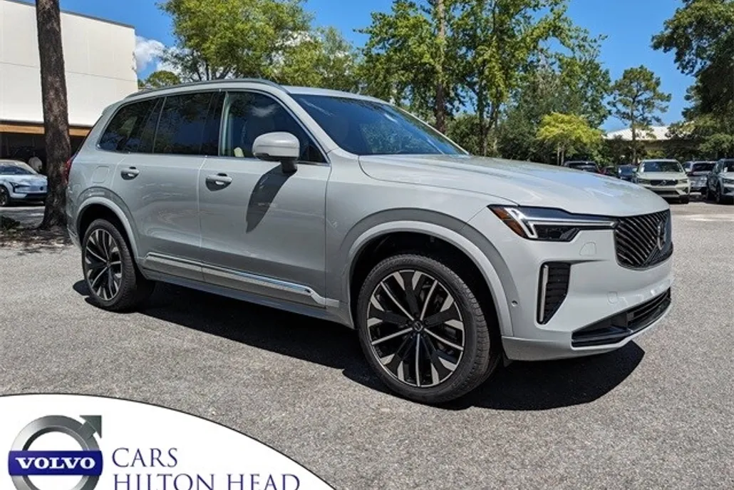 2026 Volvo XC90 B5 Plus photo 1