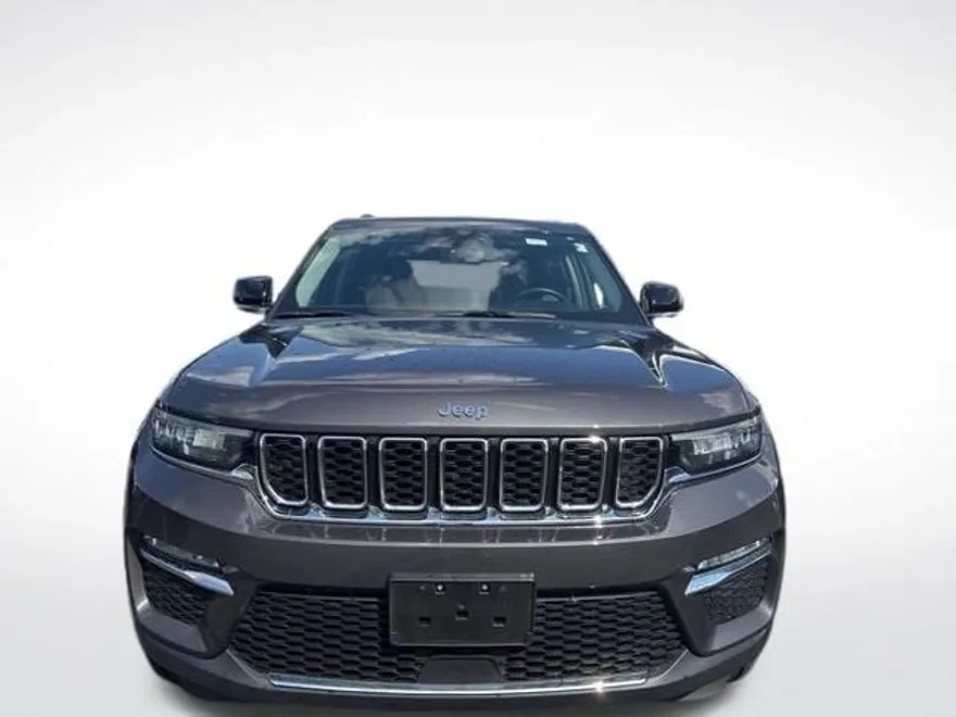 2022 Jeep Grand Cherokee Limited photo 1