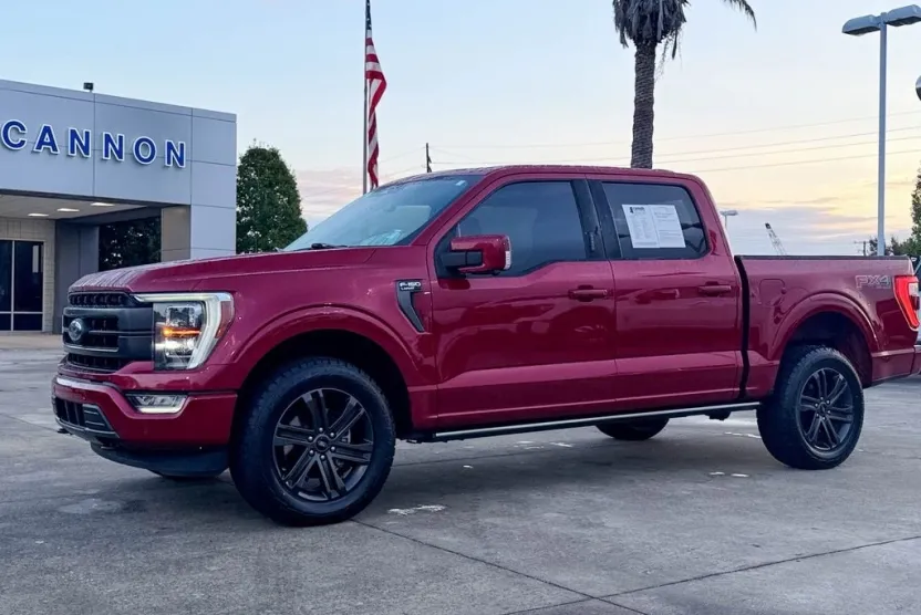2022 Ford F-150 Lariat photo 1