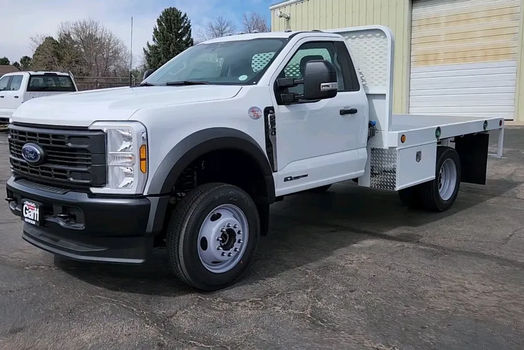 2024 Ford F-550 XL photo 1
