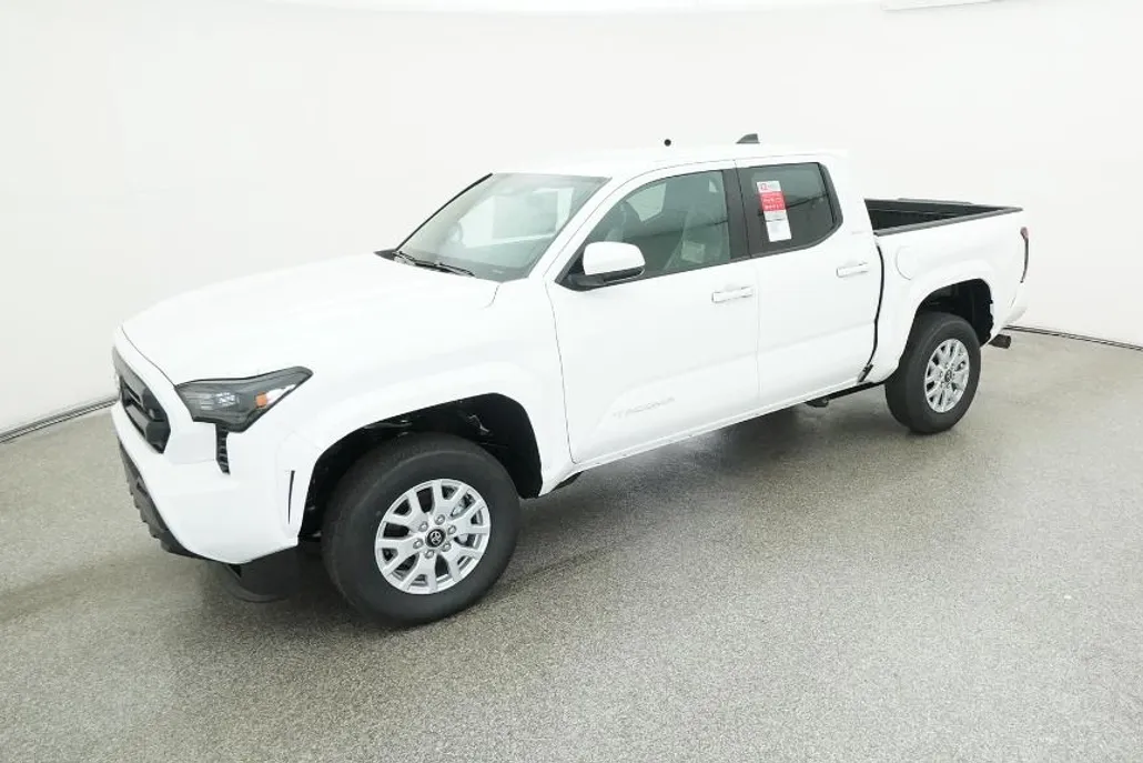 2025 Toyota Tacoma SR5 photo 1