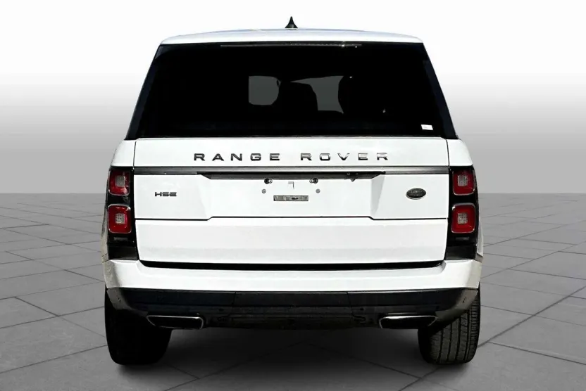2018 Land Rover Range Rover HSE photo 1