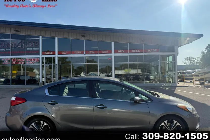 2016 Kia Forte EX photo 1