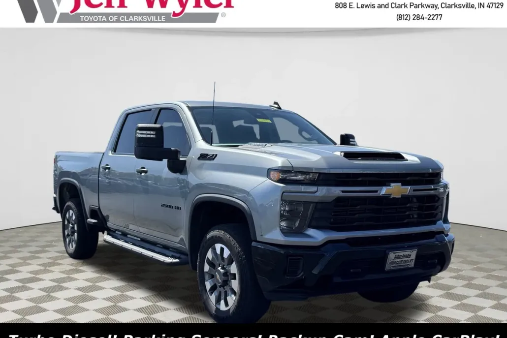 2024 Chevrolet Silverado 2500HD Custom photo 1