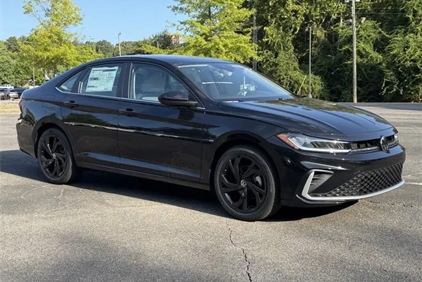 2025 Volkswagen Jetta 1.5T SE photo 1
