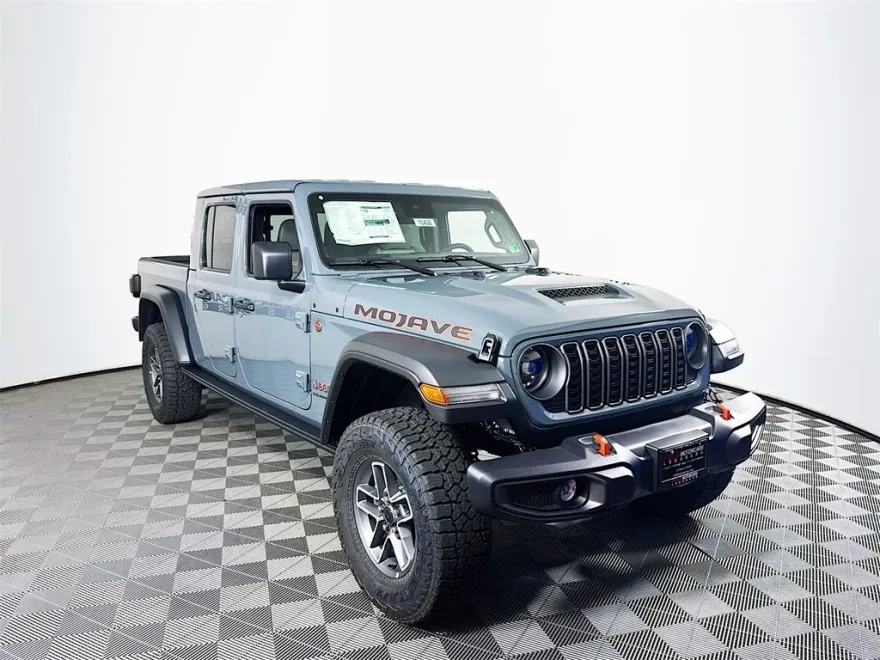 2025 Jeep Gladiator Mojave photo 1