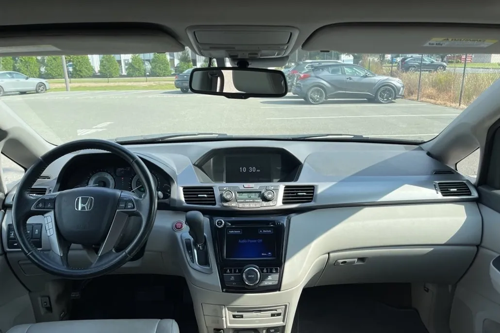 2014 Honda Odyssey EX-L photo 1