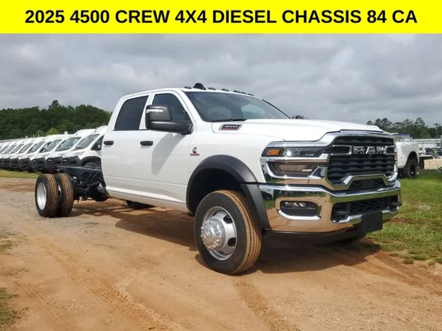 2025 Ram 4500 Tradesman photo 1