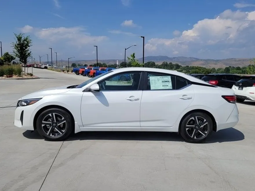 2025 Nissan Sentra SV photo 1