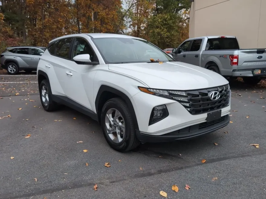 2023 Hyundai Tucson SE photo 1