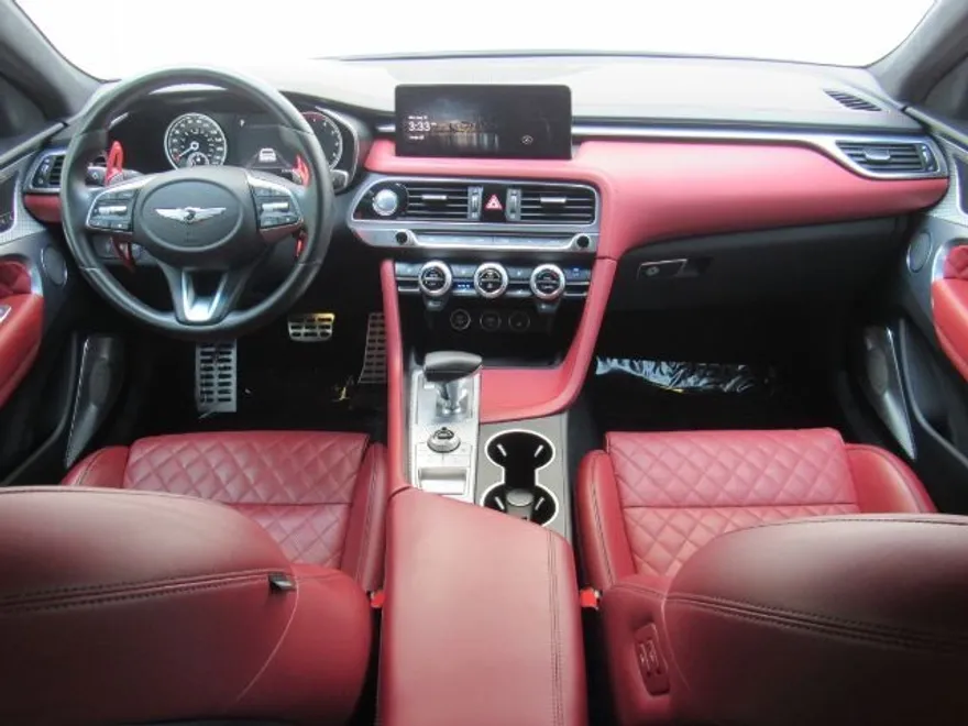 2023 Genesis G70 3.3T photo 1