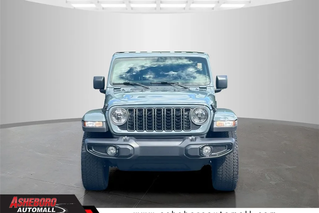 2024 Jeep Gladiator photo 1