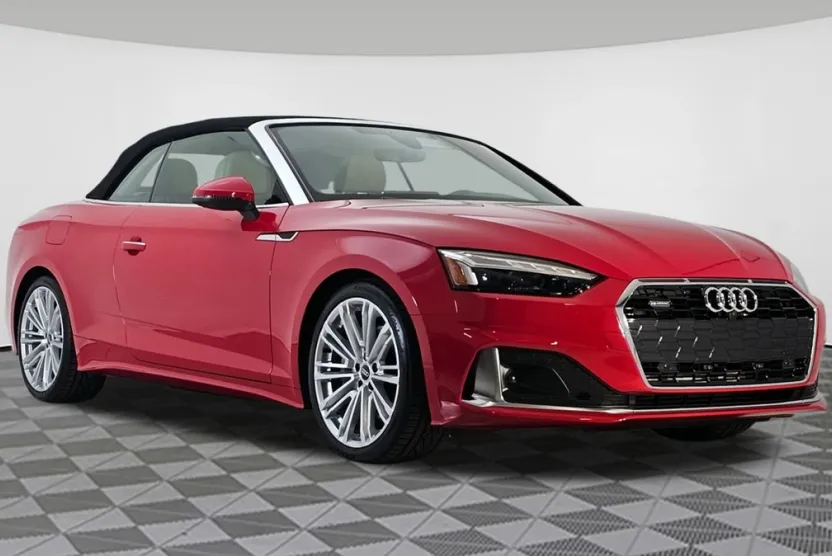 2022 Audi A5 45 Premium Cabriolet photo 1