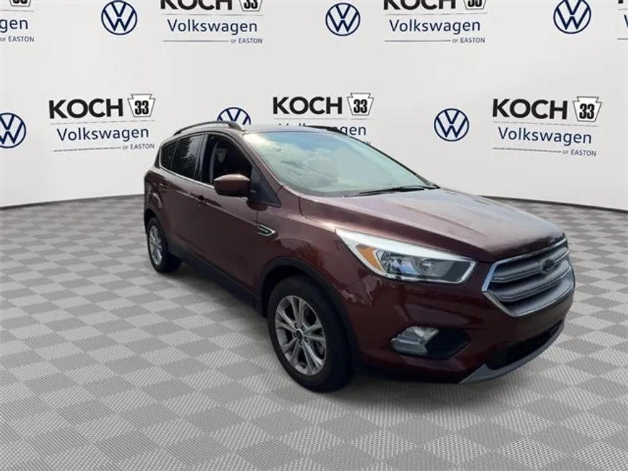 2018 Ford Escape SE photo 1