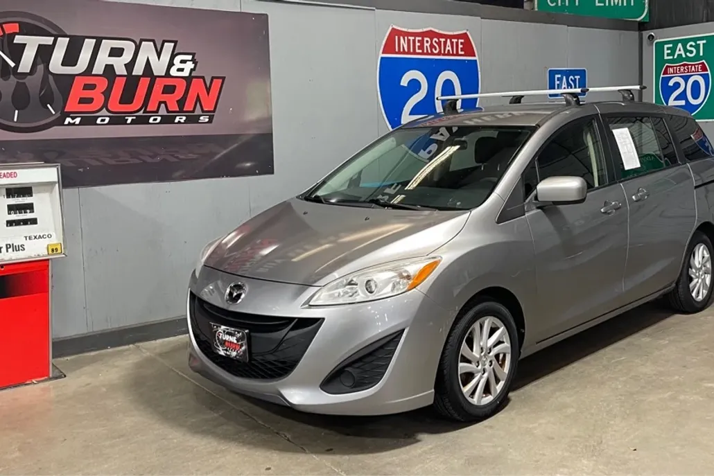 2012 Mazda Mazda5 Sport photo 1