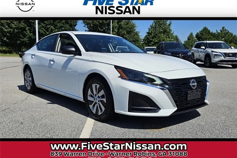 2024 Nissan Altima 2.5 S photo 1