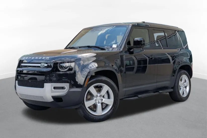 2025 Land Rover Defender 110 S photo 1