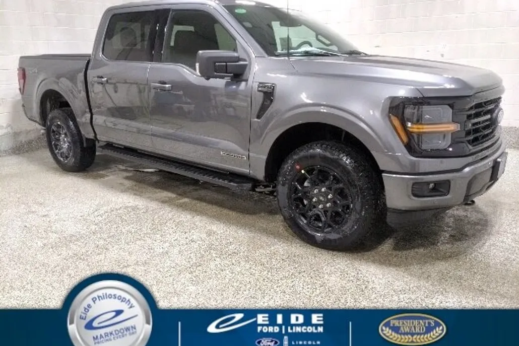 2025 Ford F-150 XLT photo 1