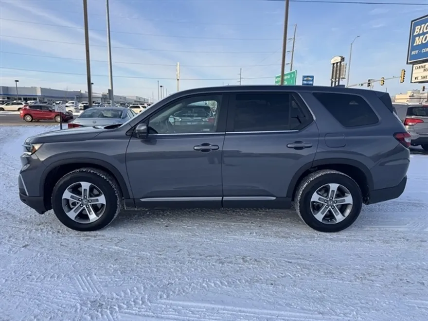2024 Honda Pilot EX-L photo 2