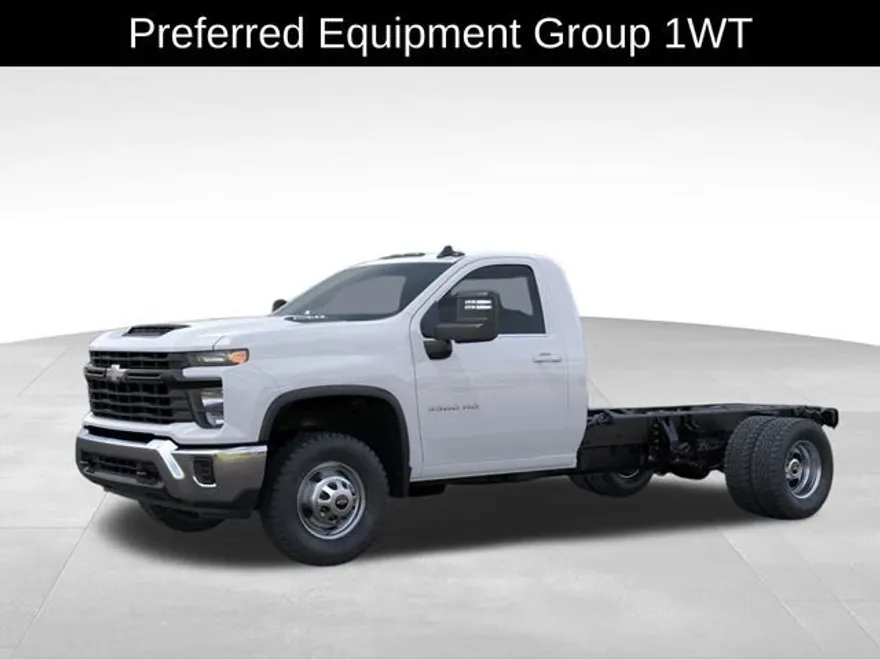2025 Chevrolet Silverado 3500HD Work Truck photo 1