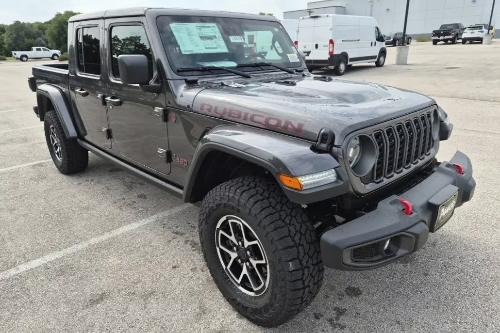 2025 Jeep Gladiator Rubicon photo 1