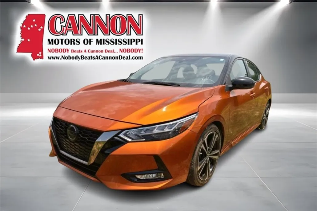 2023 Nissan Sentra SR photo 1