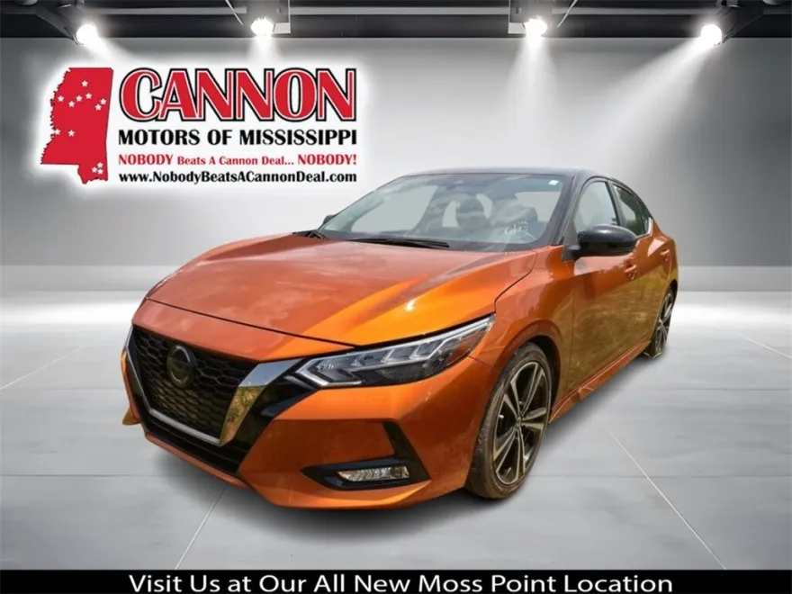 2023 Nissan Sentra SR photo 1