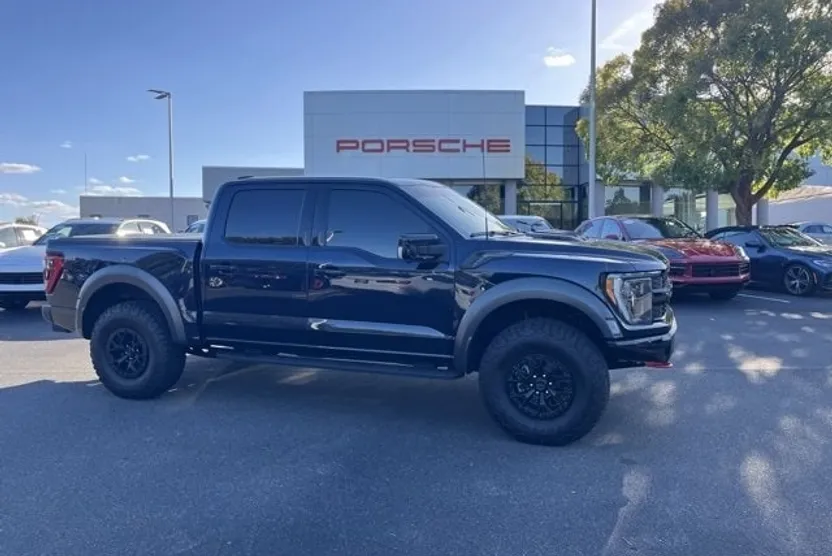 2023 Ford F-150 Raptor photo 1