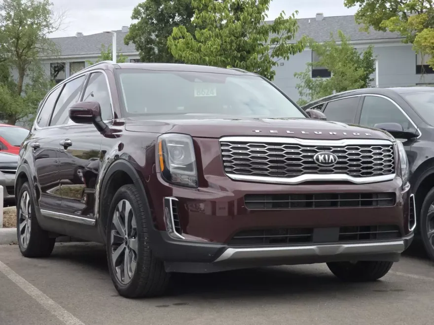 2021 Kia Telluride S photo 1