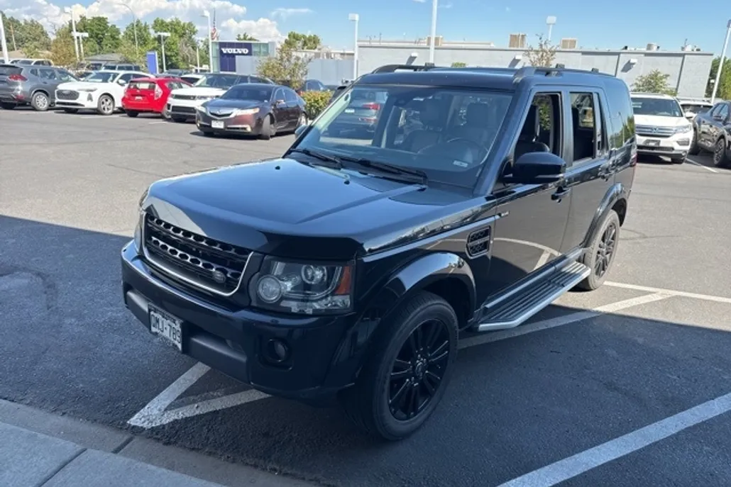 2015 Land Rover LR4 Base photo 1