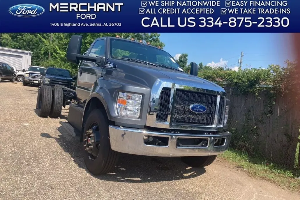 2024 Ford F-750 Base photo 1