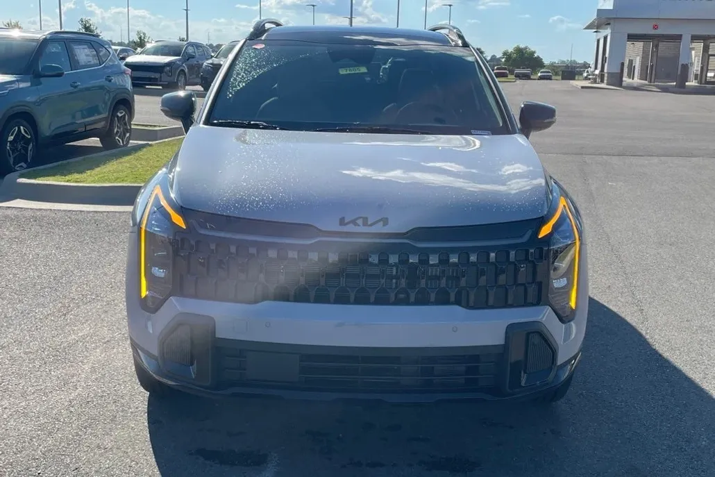 2026 Kia Sportage Hybrid Base photo 1