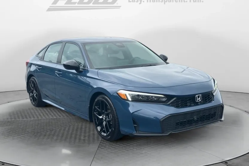 2025 Honda Civic Sport photo 1