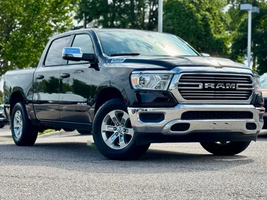 2024 Ram 1500 Laramie photo 1