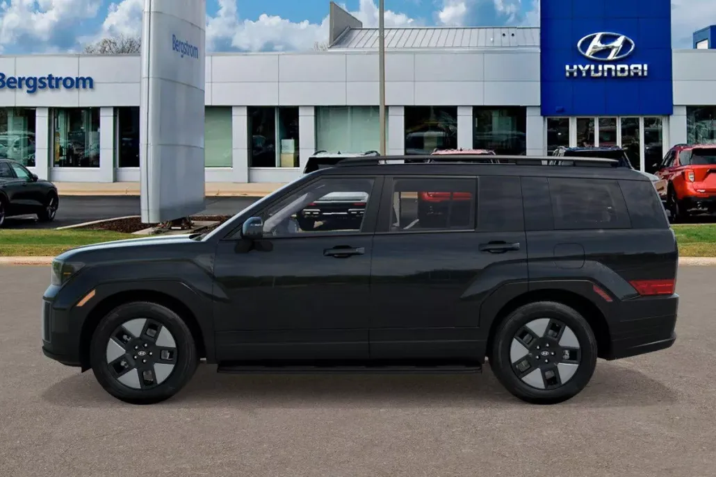 2026 Hyundai Santa Fe SEL photo 1