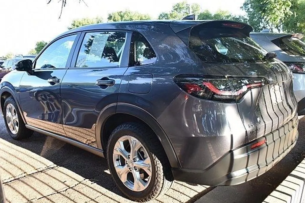 2023 Honda HR-V LX photo 1