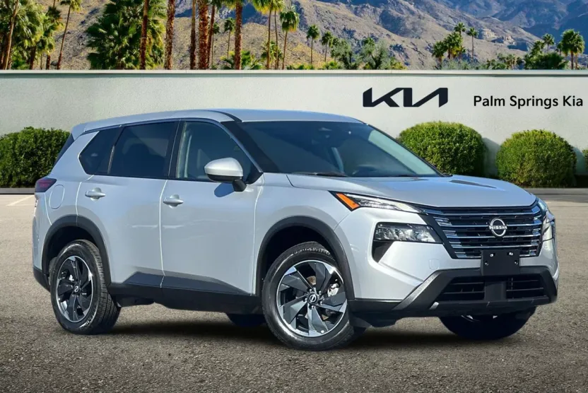 2024 Nissan Rogue SV photo 1