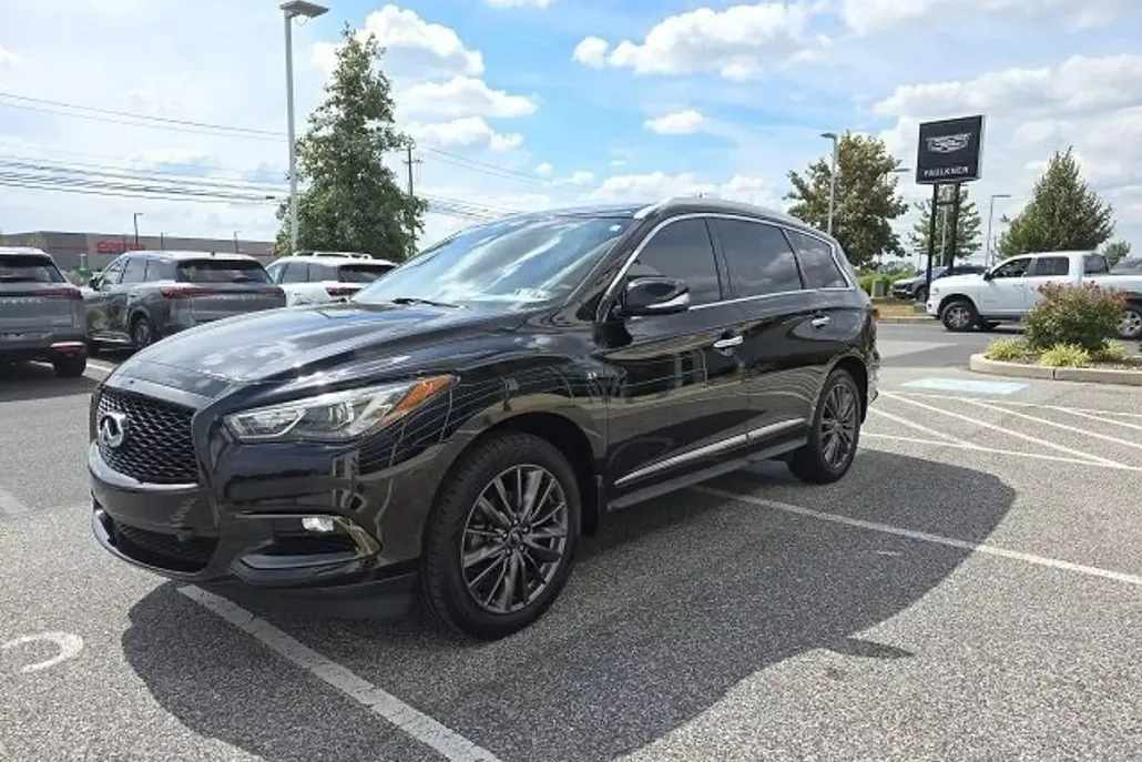 2020 Infiniti QX60 Luxe AWD photo 1