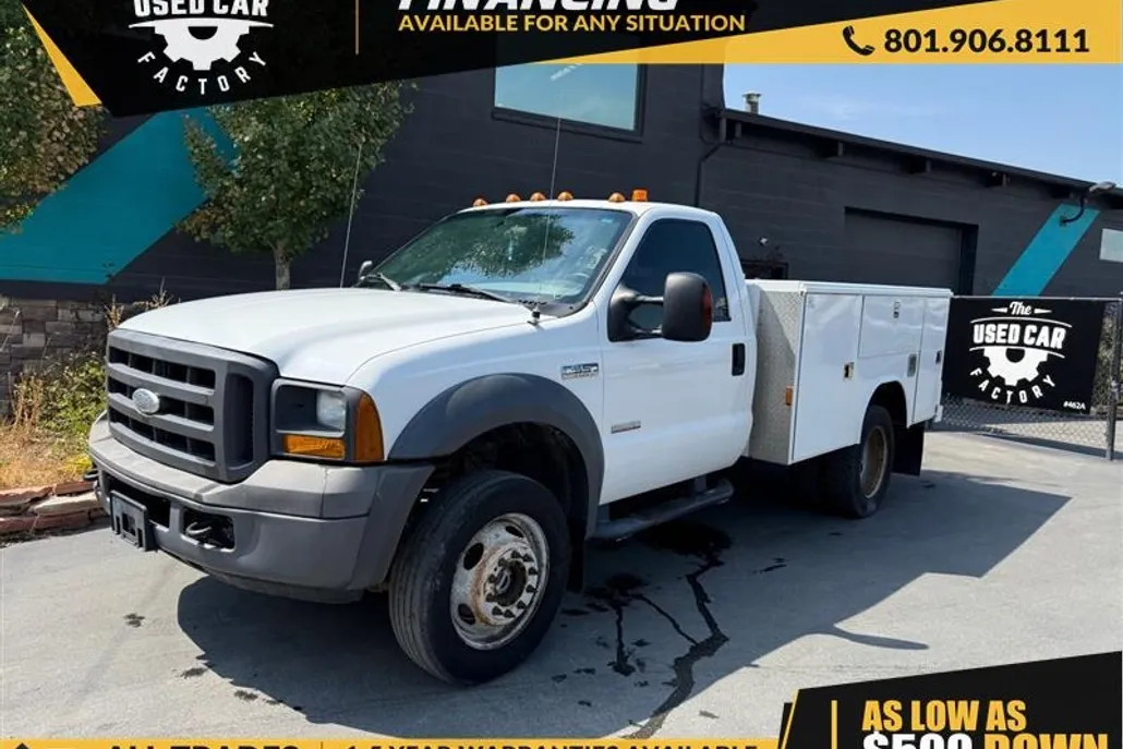 2005 Ford F-550 photo 1