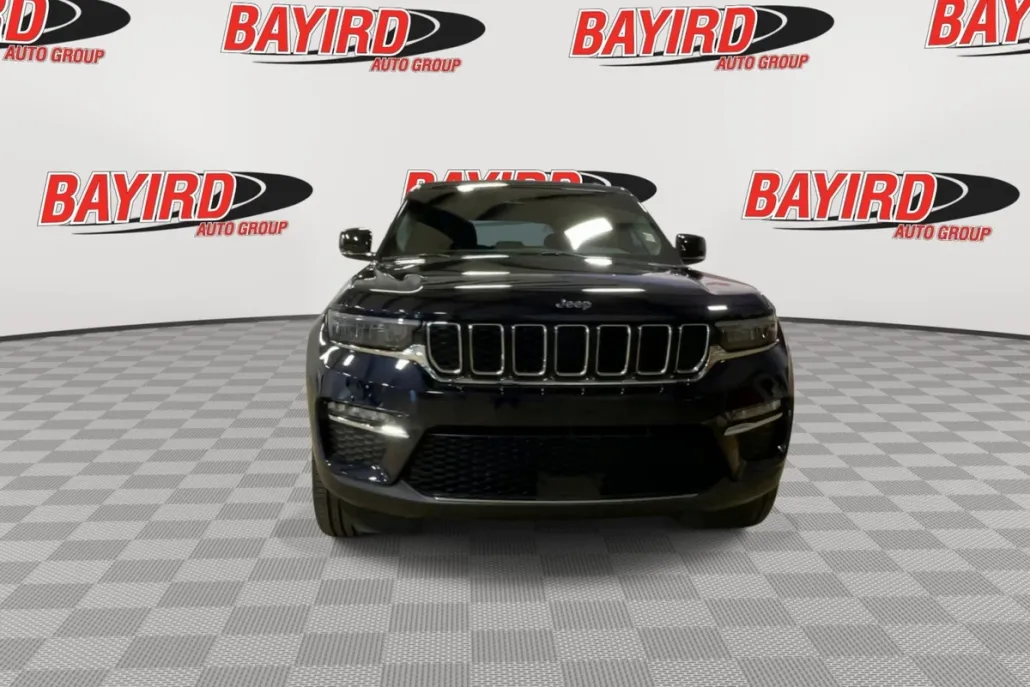2022 Jeep Cherokee 4xe Limited photo 1