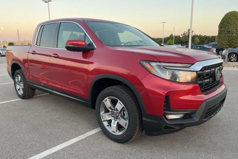 2025 Honda Ridgeline RTL photo 1