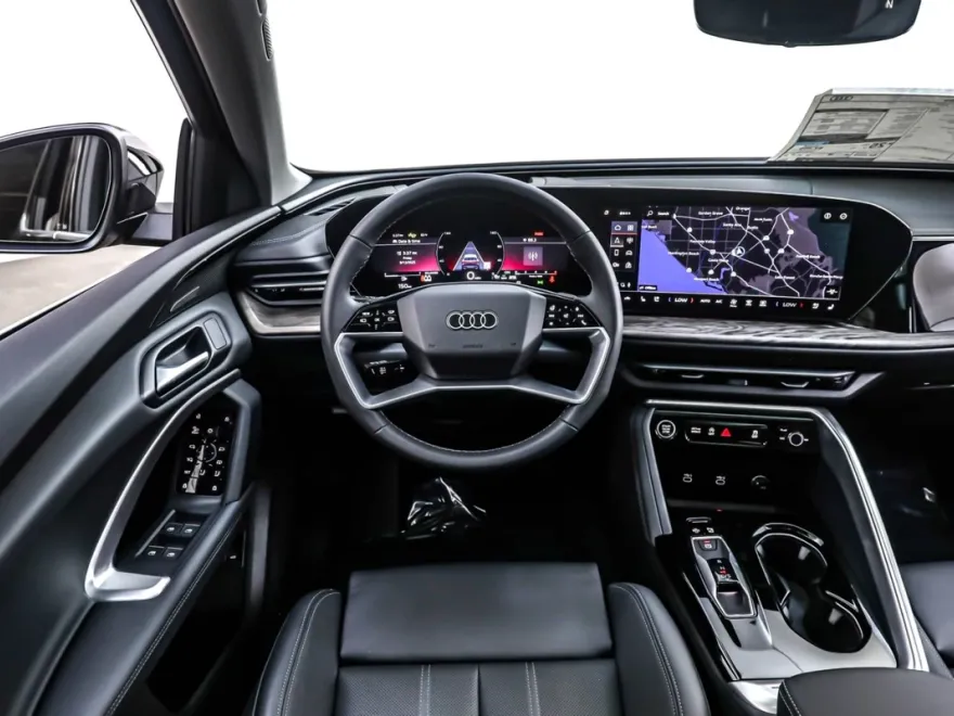 2025 Audi Q5 Sportback Premium Plus TFSI photo 1