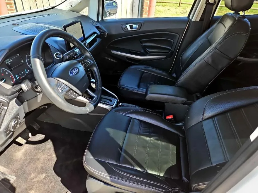 2020 Ford EcoSport Titanium photo 16