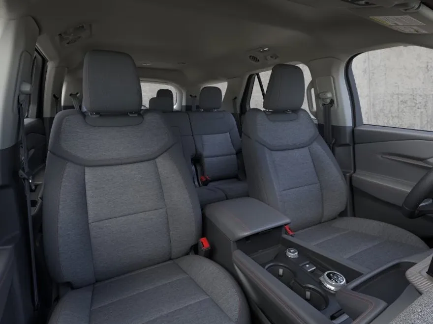 2025 Ford Explorer photo 1
