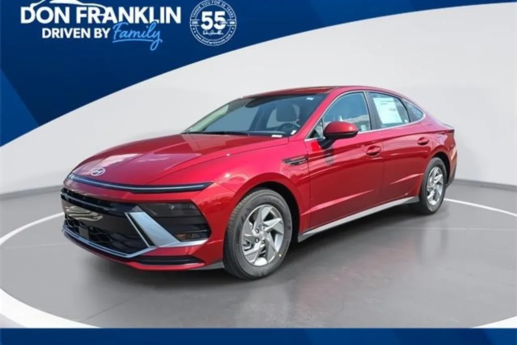 2025 Hyundai Sonata SE photo 1