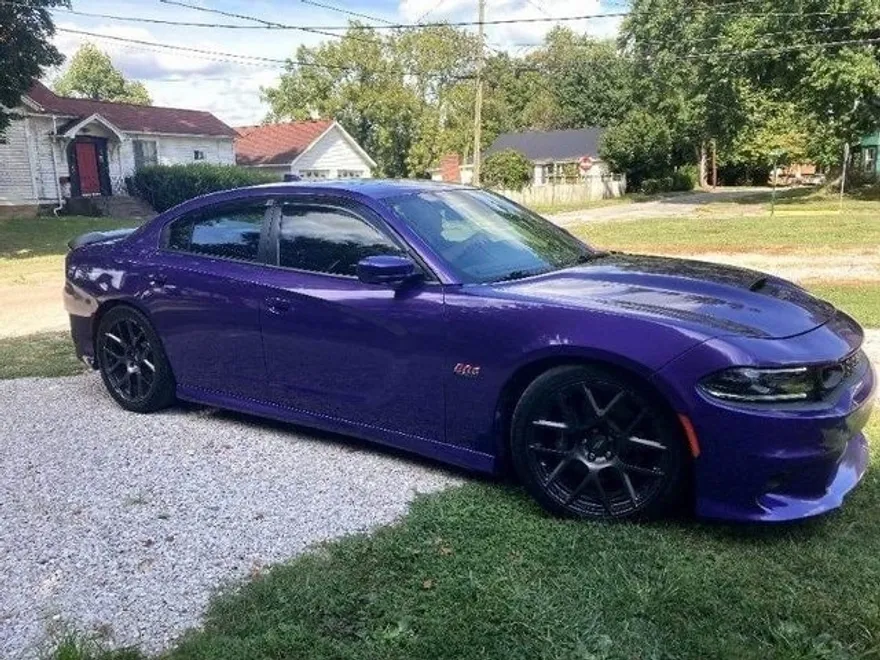 2019 Dodge Charger SRT8 R/T Scat Pack photo 1