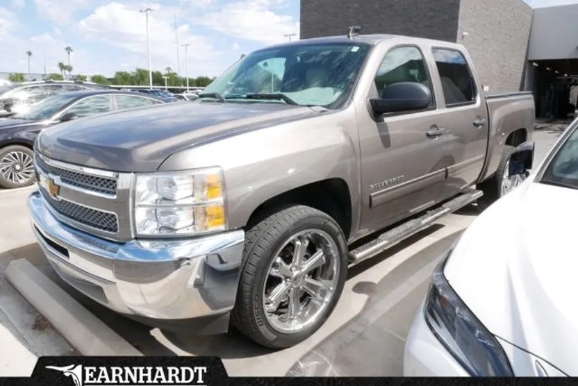 2013 Chevrolet Silverado 1500 LT photo 1
