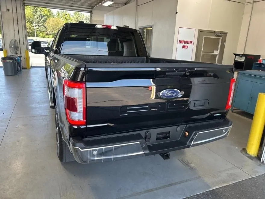2023 Ford F-150 Lariat photo 1