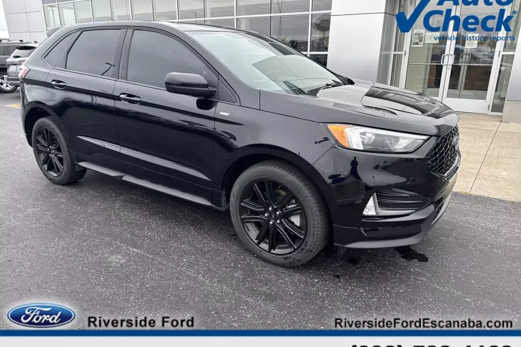 2024 Ford Edge ST-Line photo 1